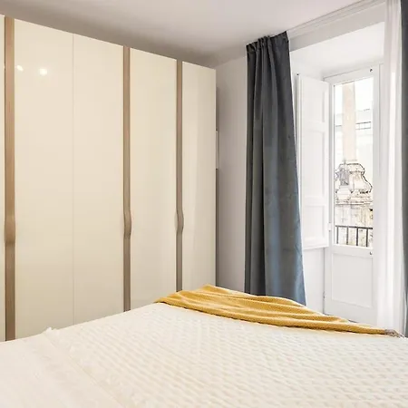 Colonne San Domenico Palermo