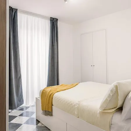 Colonne San Domenico Palermo